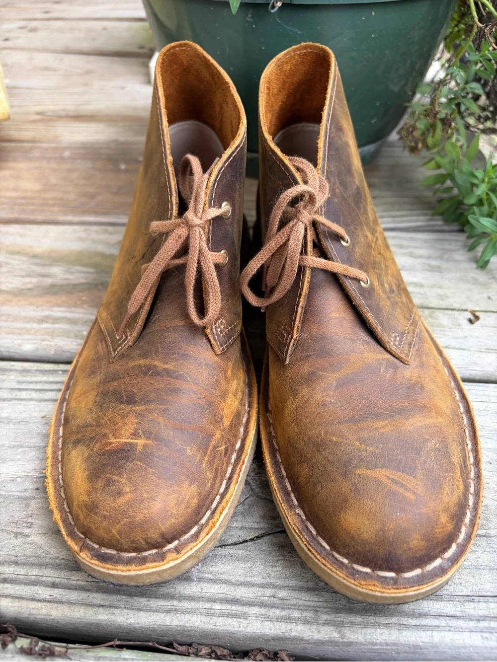 CLARKS ORIGINAL Distressed Brown Leather Chukka Boots